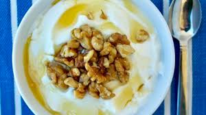 Yogurt with honey and nuts